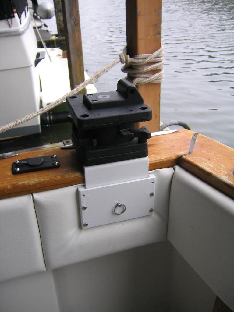 Mounting downriggers on a 3988gctid342797 BAYLINER OWNERS CLUB